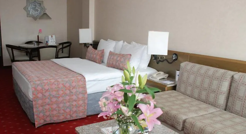 Atakoey Marina Hotel Стамбул